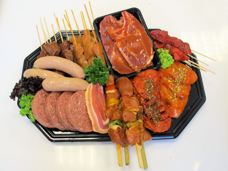 boucherie-SOSPEL-min_bbq_butcher_shop_supermarket_meal_party-766127